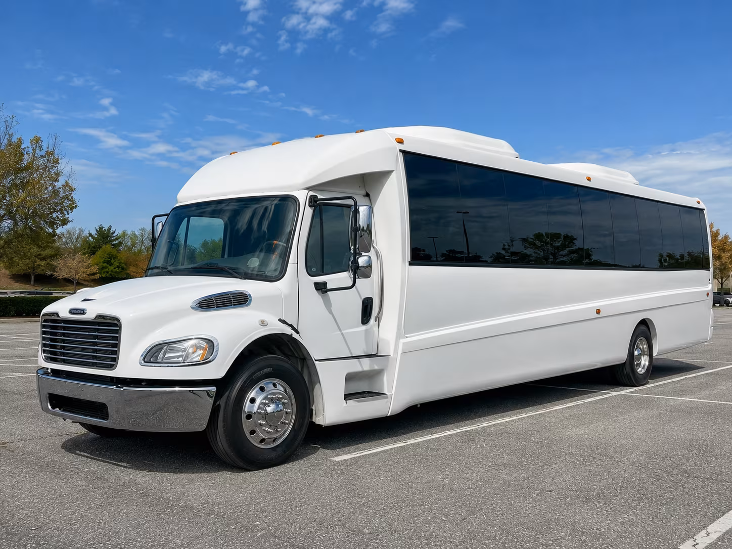 el monte 30 passenger party bus