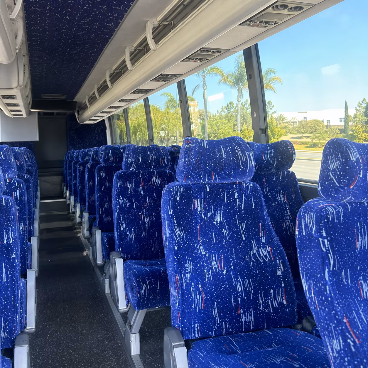el monte charter bus hero 2