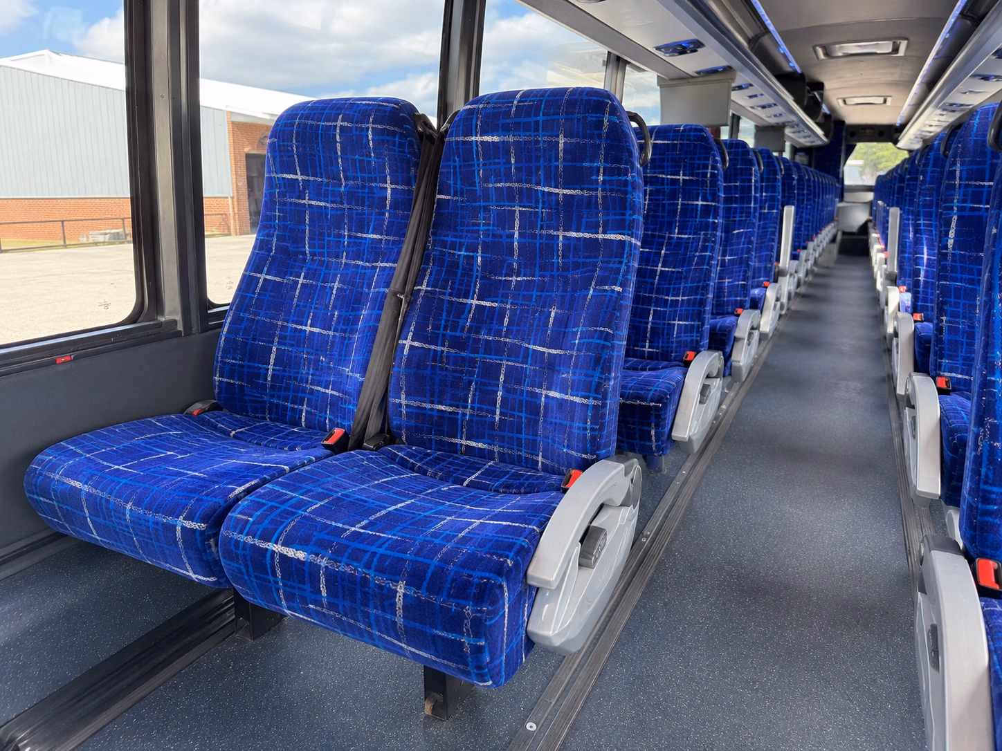 how the distance and duration of your trip affect charter bus rates
